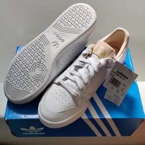 NWT Adidas Continental 80